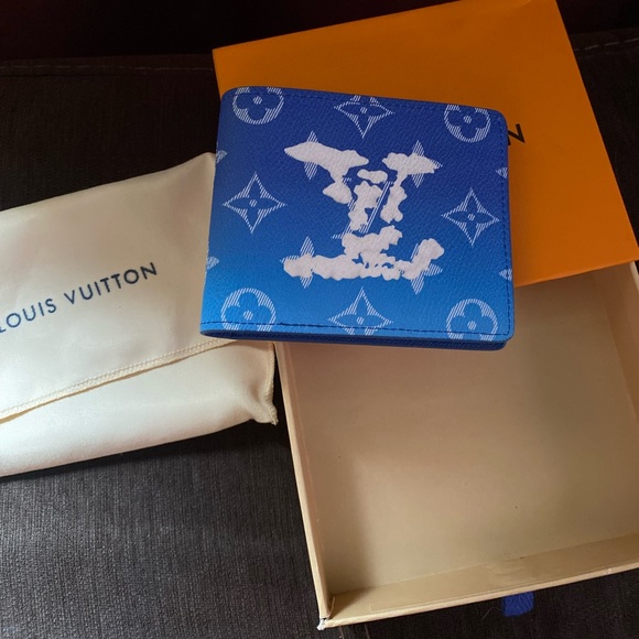 Louis Vuitton Slender Wallet Clouds Monogram - Picture 4 of 4